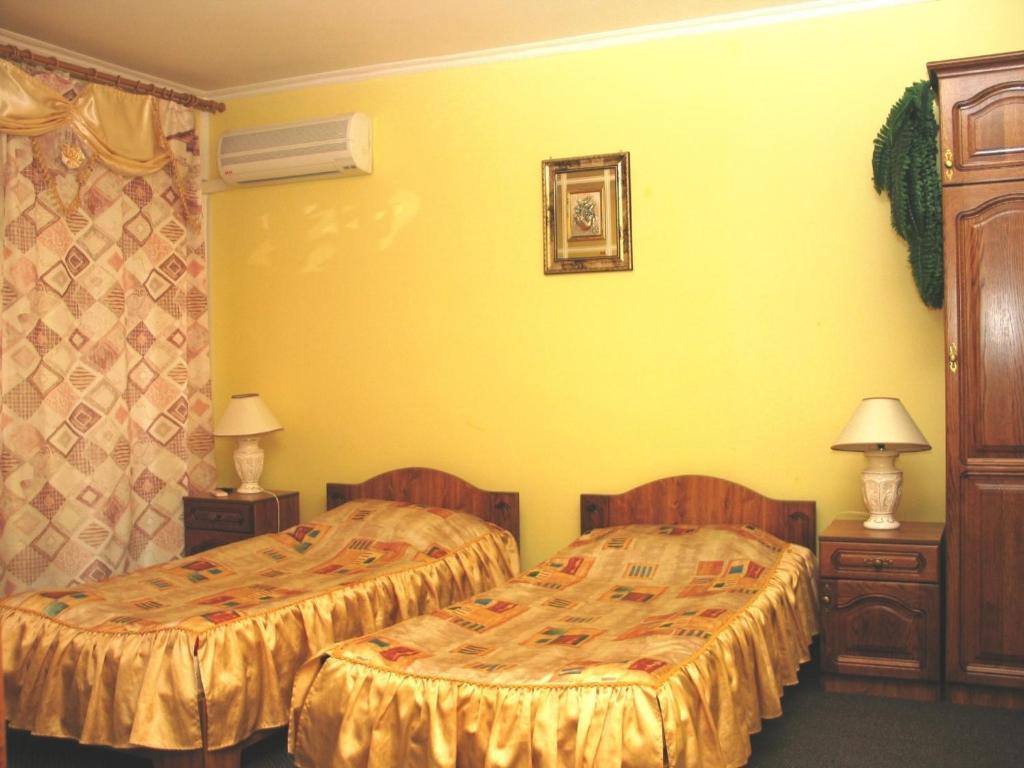 Duet Hotel Uzhhorod Ruang foto